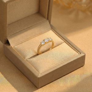 Nhẫn Vàng Phong Cách Pháp Cổ Điển Bề Mặt Xước Nhẹ Thiết Kế Đôi